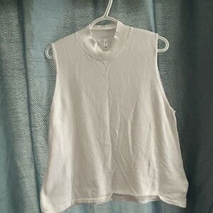 Blue Sky Women's White Muscle Tee- XL - turtle neck- new or like new